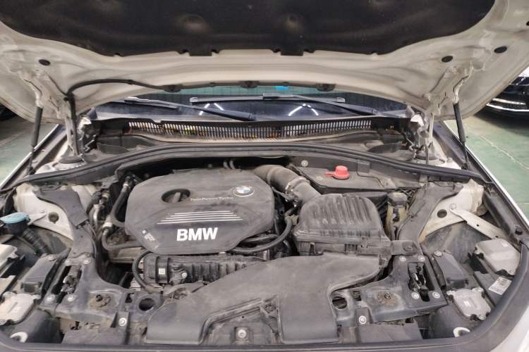 Used BMW 1 Series 2019 118i M Sport Package Engine Bay