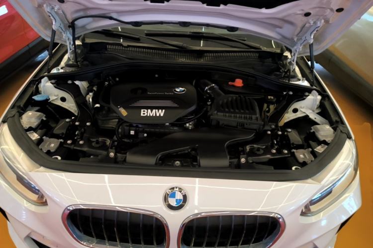 Used BMW 1 Series 2019 118i M Sport Package Engine Bay