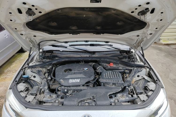 Used BMW 1 Series 2019 118i Fashion Model Engine Bay