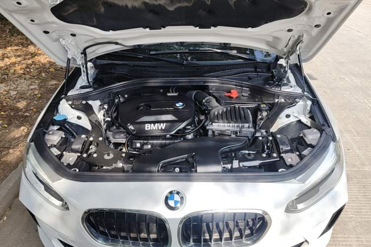 Used BMW 1 Series 2019 118i M Sport Package Engine Bay