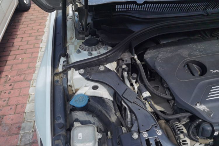Used BMW 1 Series 2019 118i M Sport Package Engine Bay Right