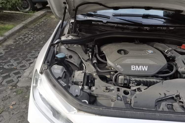 Used BMW 1 Series 2019 118i M Sport Package Engine Bay Right