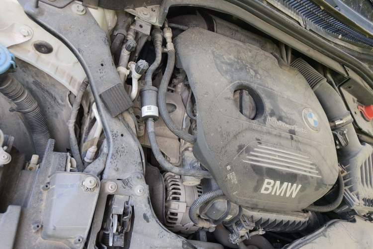 Used BMW 1 Series 2019 118i Fashion Model Engine Bay Right