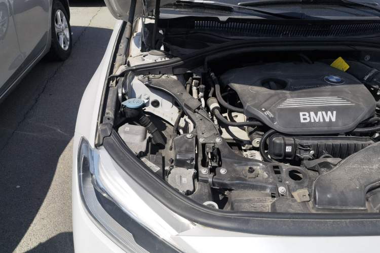 Used BMW 1 Series 2019 118i M Sport Package Engine Bay Right