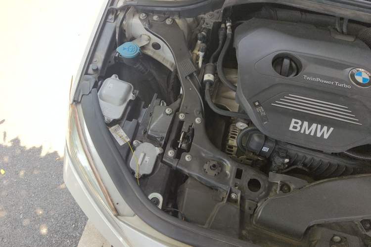 Used BMW 1 Series 2019 118i M Sport Package Engine Bay Right