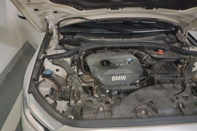Used BMW 1 Series 2019 118i Fashion Model Engine Bay Right