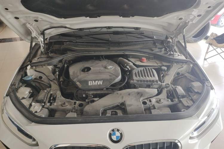Used BMW 1 Series 2019 118i M Sport Package Engine Bay