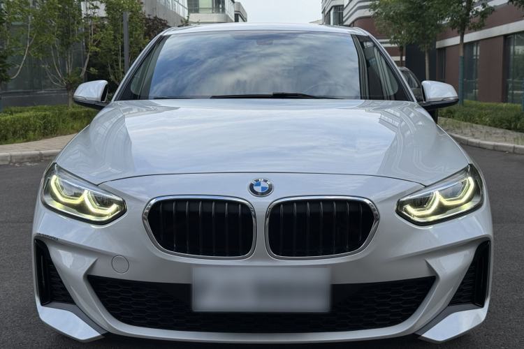 Used BMW 1 Series 2019 120i Leading Model M Sport Package Exterior 1
