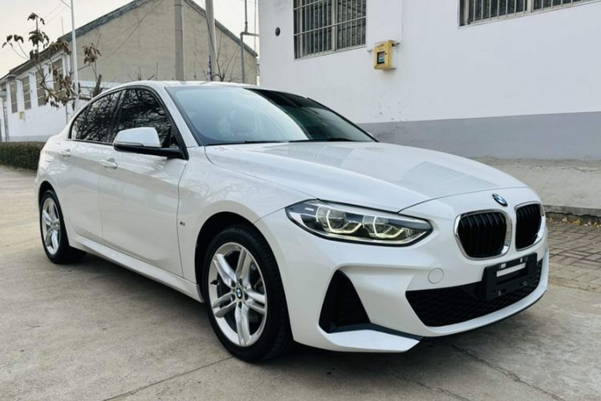 Used BMW 1 Series 2019 118i M Sport Package Exterior 1