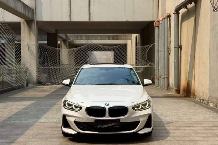 Used BMW 1 Series 2019 118i M Sport Package Exterior 1