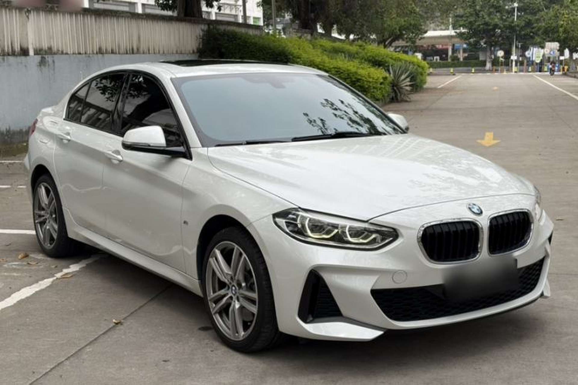 Used BMW 1 Series 2019 120i Leading Model M Sport Package Exterior 2