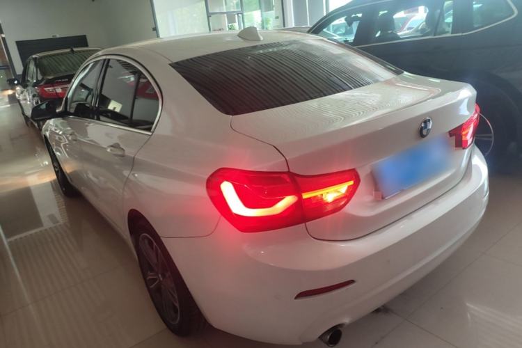 Used BMW 1 Series 2019 118i Fashion Model Exterior 2