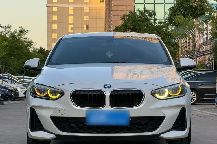 Used BMW 1 Series 2019 118i M Sport Package Exterior 3