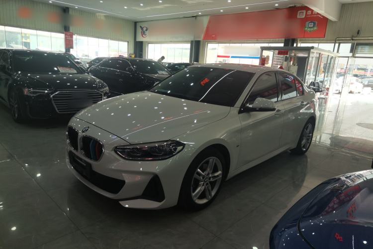 Used BMW 1 Series 2019 118i M Sport Package Exterior 3