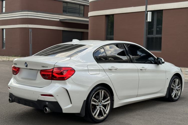 Used BMW 1 Series 2019 120i Leading Model M Sport Package Exterior 3