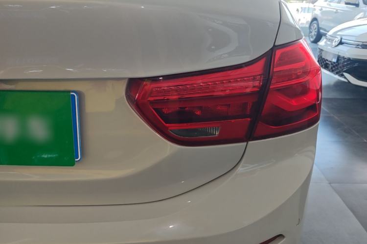 Used BMW 1 Series 2019 118i Fashion Model Exterior 3