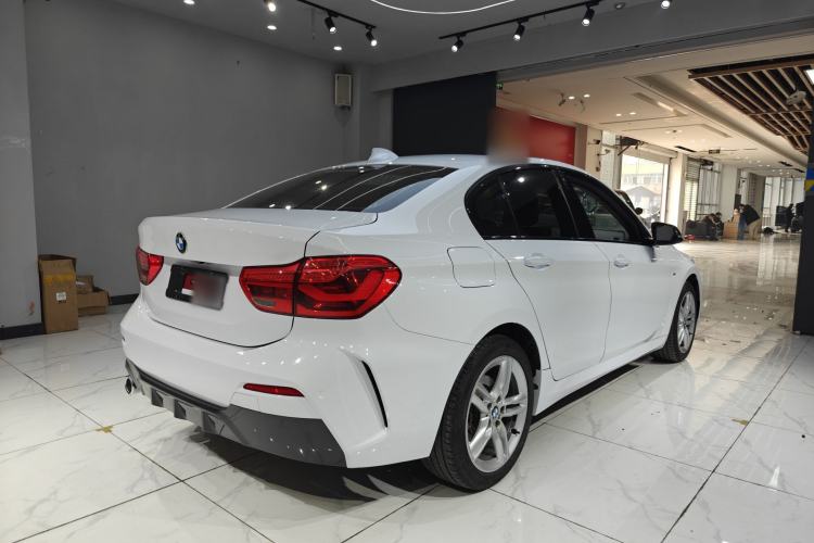Used BMW 1 Series 2019 118i M Sport Package Exterior 4