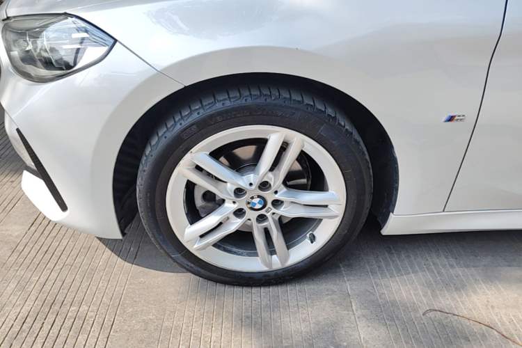 Used BMW 1 Series 2019 118i M Sport Package Exterior 4