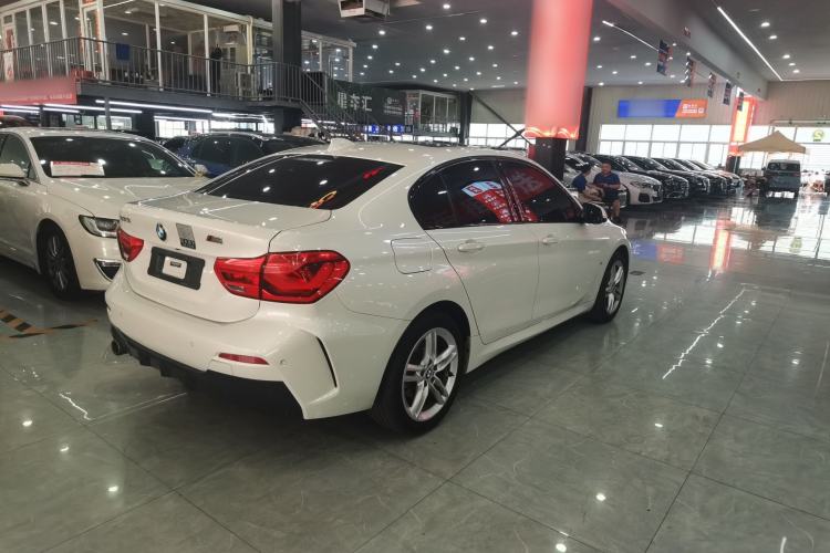 Used BMW 1 Series 2019 118i M Sport Package Exterior 6