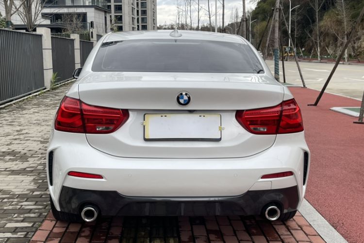 Used BMW 1 Series 2019 120i Leading Model M Sport Package Exterior 6