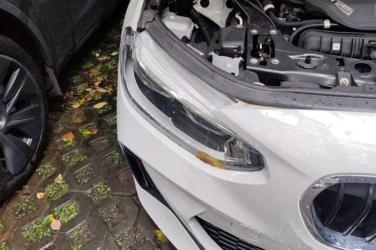 Used BMW 1 Series 2019 120i Leading Model M Sport Package Exterior 6