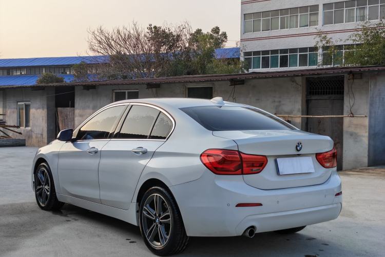 Used BMW 1 Series 2019 118i Fashion Model Exterior 8