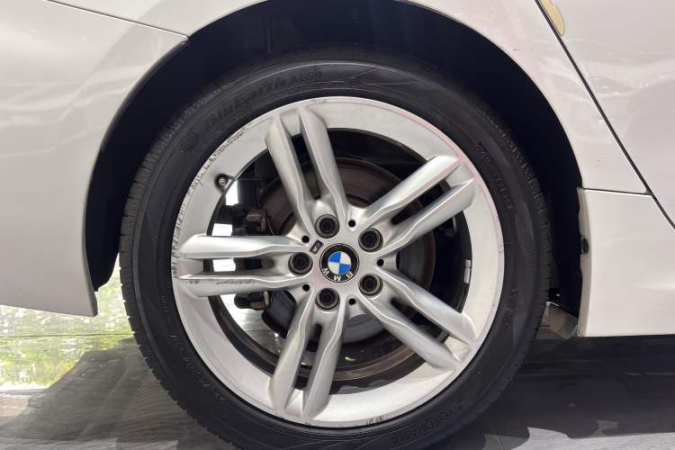 Used BMW 1 Series 2019 118i M Sport Package Exterior 9