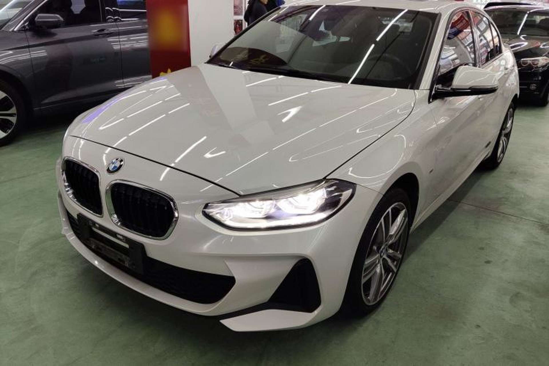 Used BMW 1 Series 2019 120i Leading Model M Sport Package Front Left 45 Deg