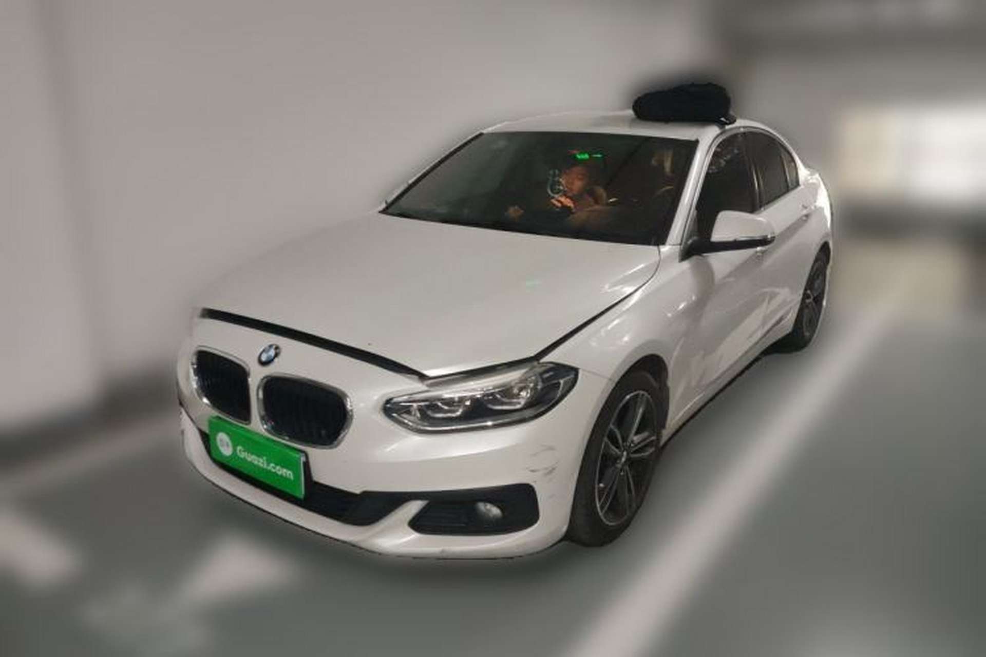 Used BMW 1 Series 2019 118i Fashion Model Front Left 45 Deg