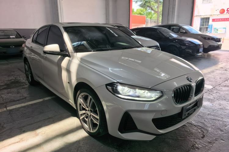 Used BMW 1 Series 2019 120i Leading Model M Sport Package Front Right 45 Deg
