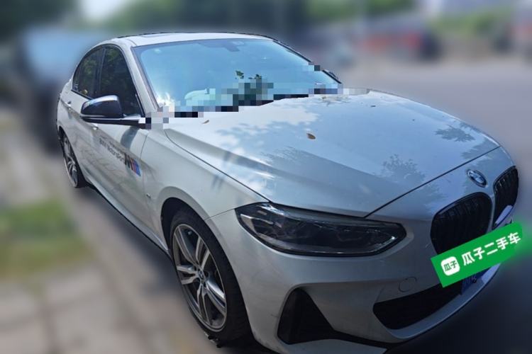 Used BMW 1 Series 2019 120i M Sport Package Front Right 45 Deg