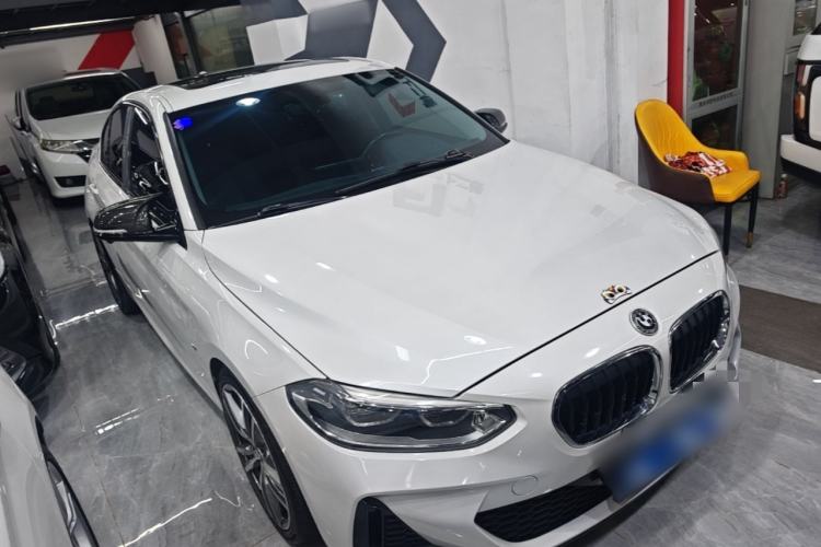 Used BMW 1 Series 2019 120i Leading Model M Sport Package Front Right 45 Deg