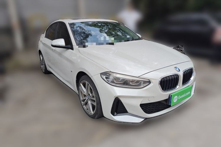 Used BMW 1 Series 2019 120i M Sport Package Front Right 45 Deg