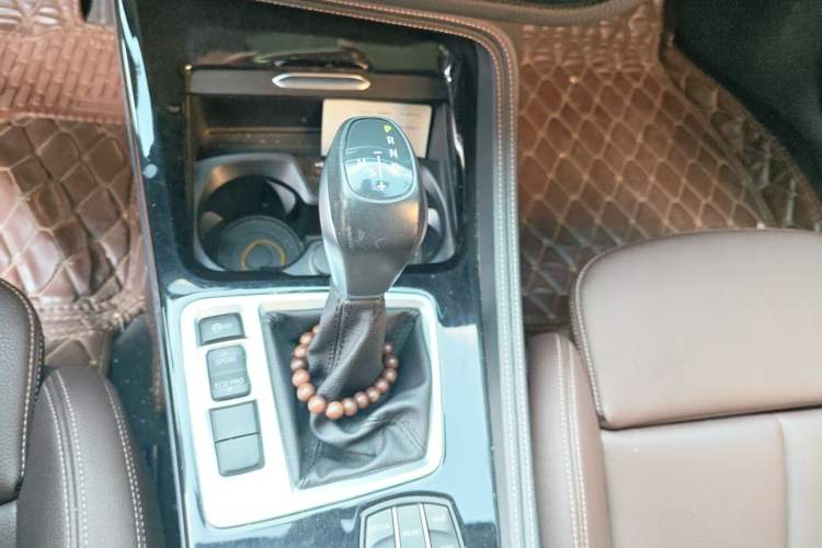 Used BMW 1 Series 2019 118i M Sport Package Gear Lever