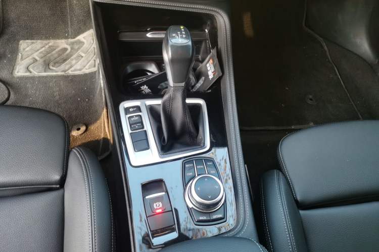Used BMW 1 Series 2019 118i M Sport Package Gear Lever