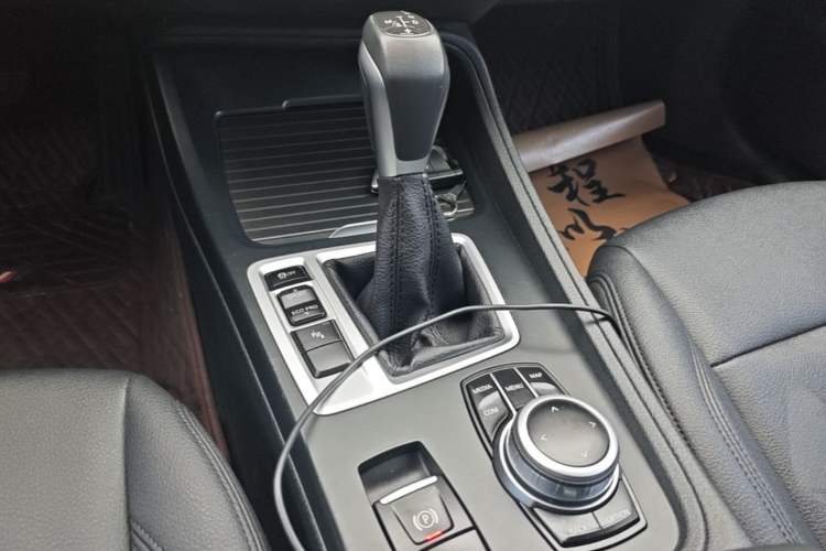Used BMW 1 Series 2019 118i Fashion Model Gear Lever