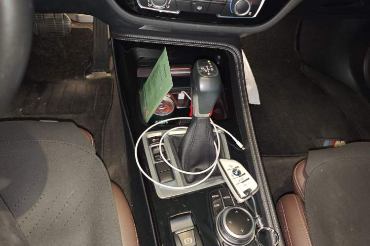 Used BMW 1 Series 2019 118i M Sport Package Gear Lever