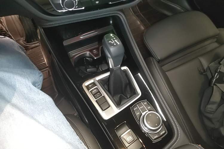 Used BMW 1 Series 2019 118i M Sport Package Gear Lever