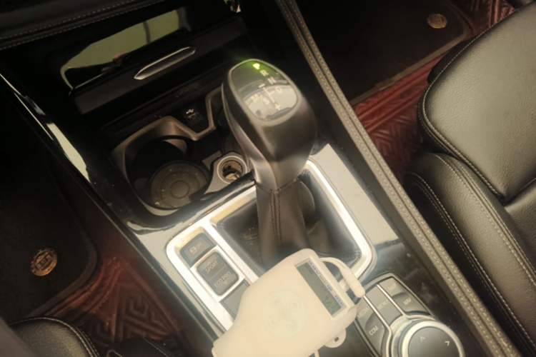 Used BMW 1 Series 2019 118i M Sport Package Gear Lever