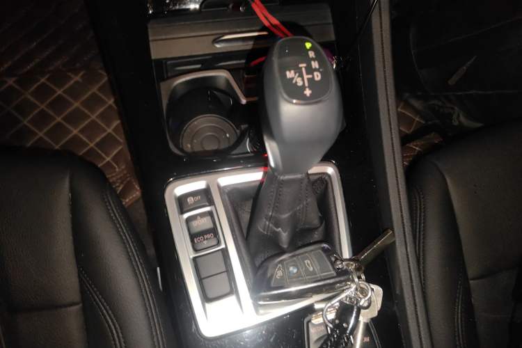 Used BMW 1 Series 2019 118i Fashion Model Gear Lever