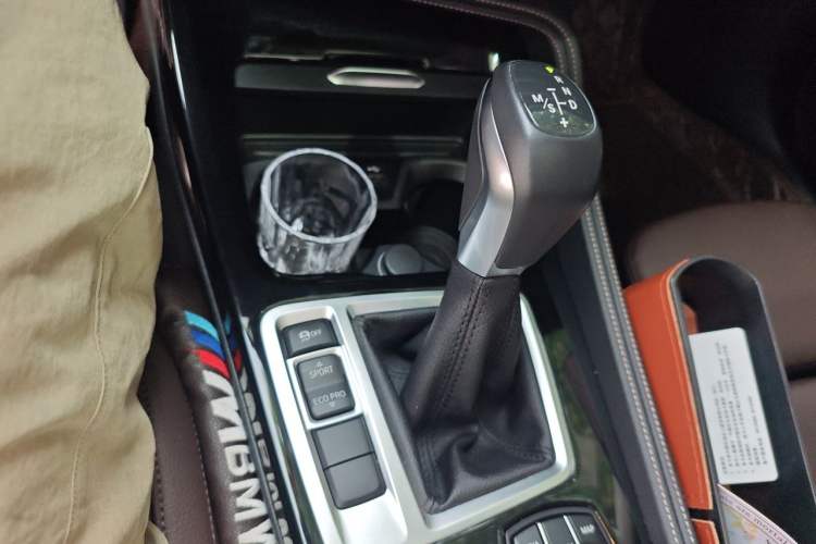 Used BMW 1 Series 2019 120i Leading Model M Sport Package Gear Lever