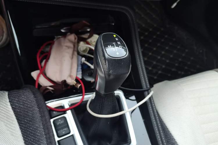 Used BMW 1 Series 2019 118i Fashion Model Gear Lever