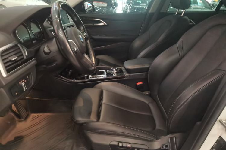 Used BMW 1 Series 2019 118i M Sport Package Interior 1
