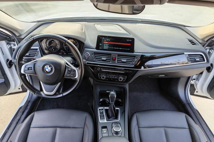 Used BMW 1 Series 2019 118i Fashion Model Interior 2
