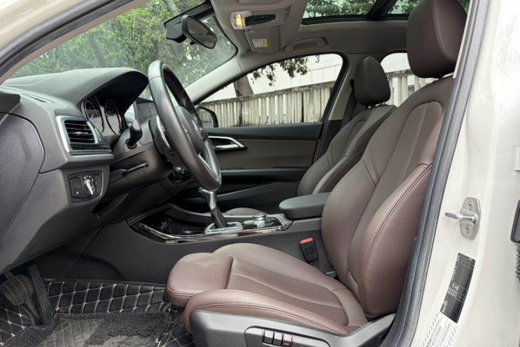 Used BMW 1 Series 2019 120i Leading Model M Sport Package Interior 4