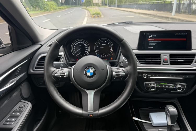 Used BMW 1 Series 2019 118i M Sport Package Interior 4