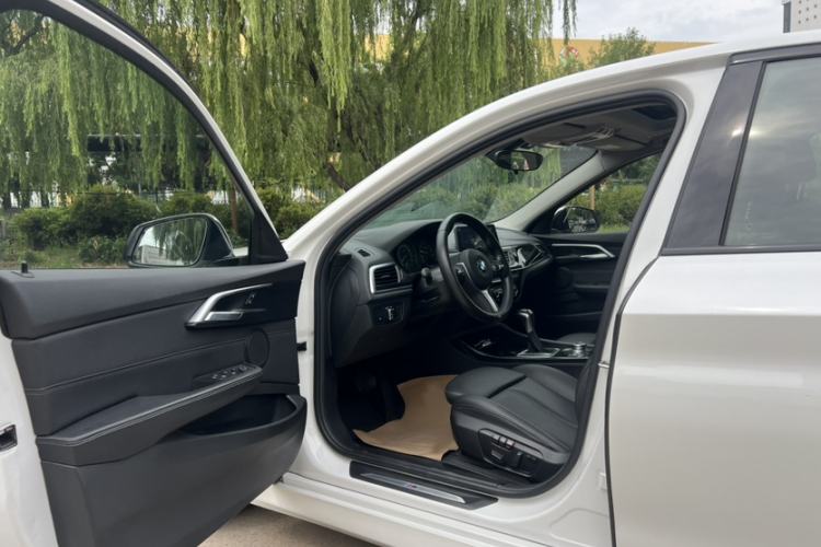 Used BMW 1 Series 2019 118i M Sport Package Interior 4