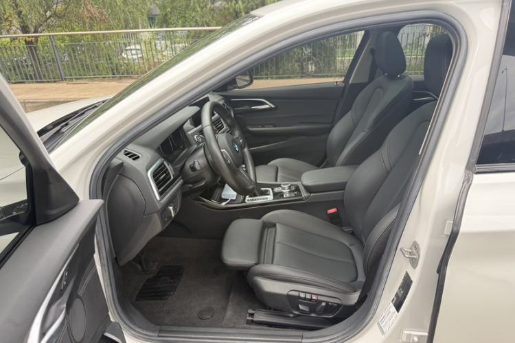 Used BMW 1 Series 2019 118i M Sport Package Interior 7