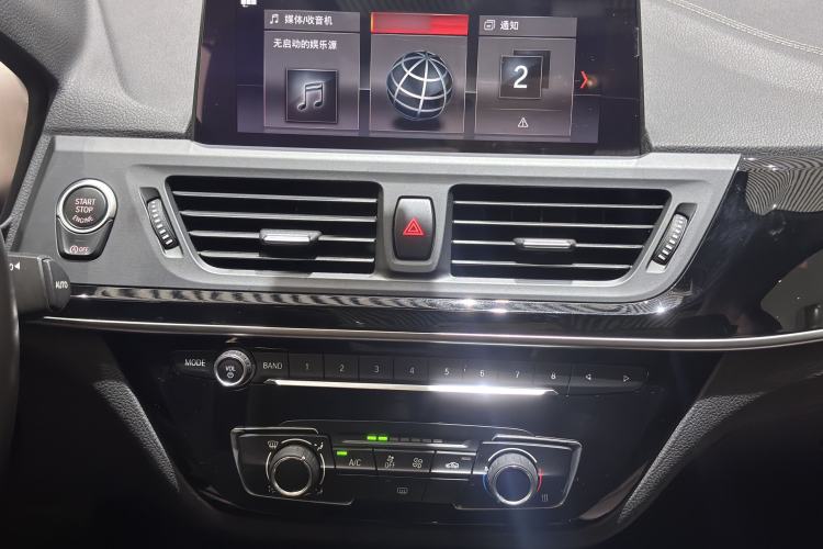 Used BMW 1 Series 2019 118i M Sport Package Interior 9