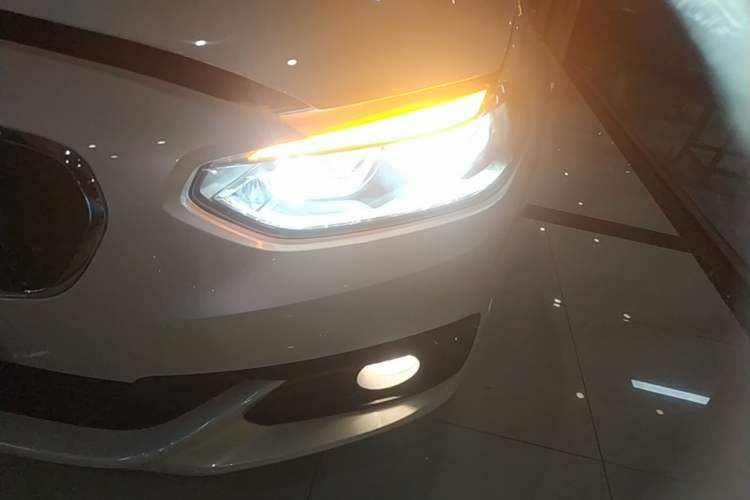 Used BMW 1 Series 2019 118i Fashion Model Left Front Headlight
